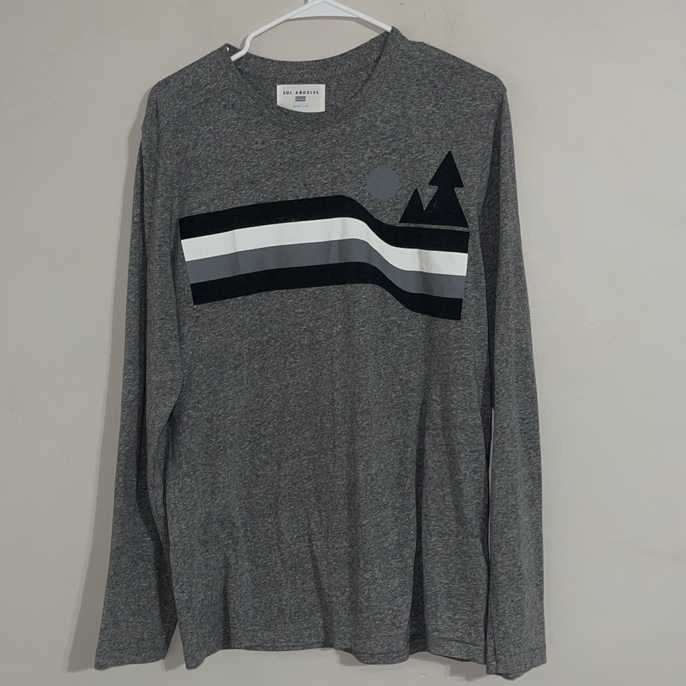 Sol Angeles long sleeve gray graphic T-shirt medium